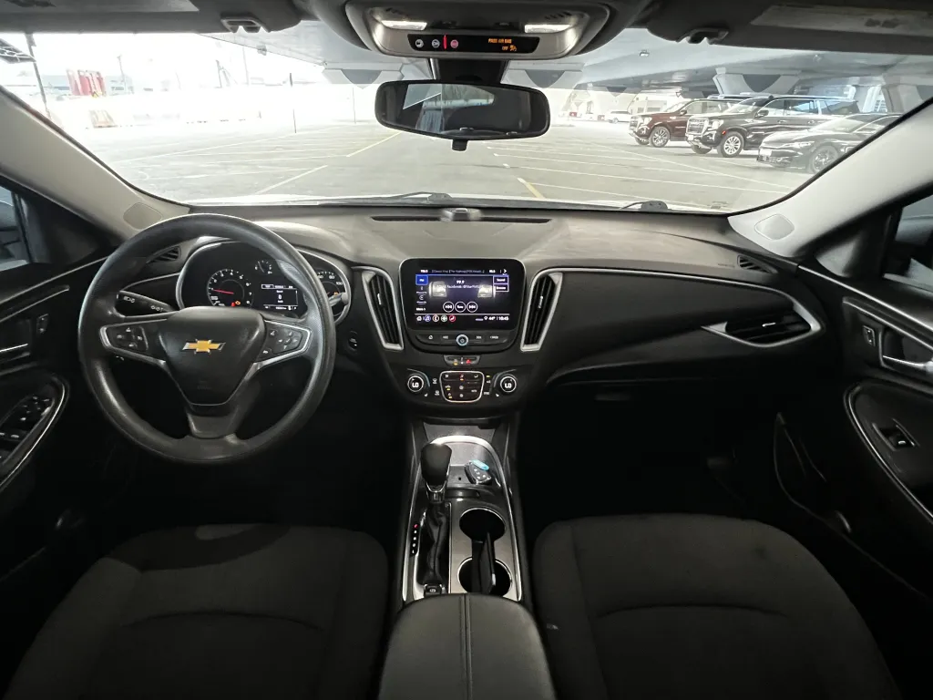 Chevrolet Malibu 2022 #10